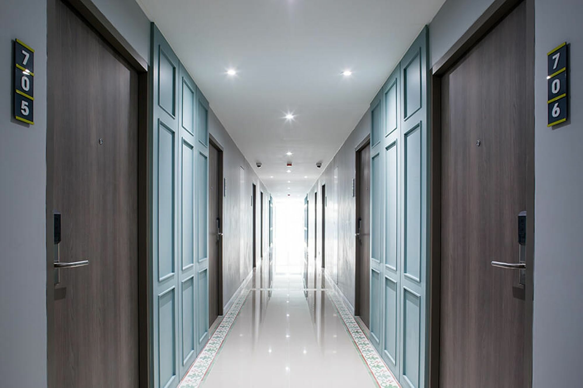 Khách sạn Tranz